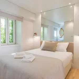 Lovelystay - Principe Real: Modern And Comfort! Lisboa
